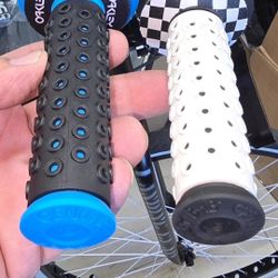 Franks B1-B Oakley Style Old School Bmx Grips 