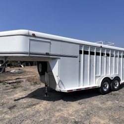 Horse Trailer
