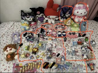 SANRIO & HELLO KITTY ITEMS FOR SALE!!