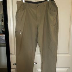 Patagonia Men’s Quandary Pants size 40 
