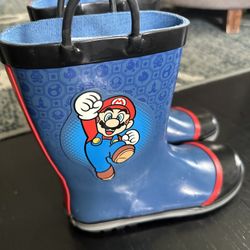 Kids Mario & Luigi Waterproof Rain Boots Size 1-2