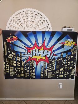 Superhero party decorations 