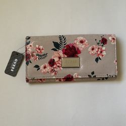 Guess Roses Clutch wallet