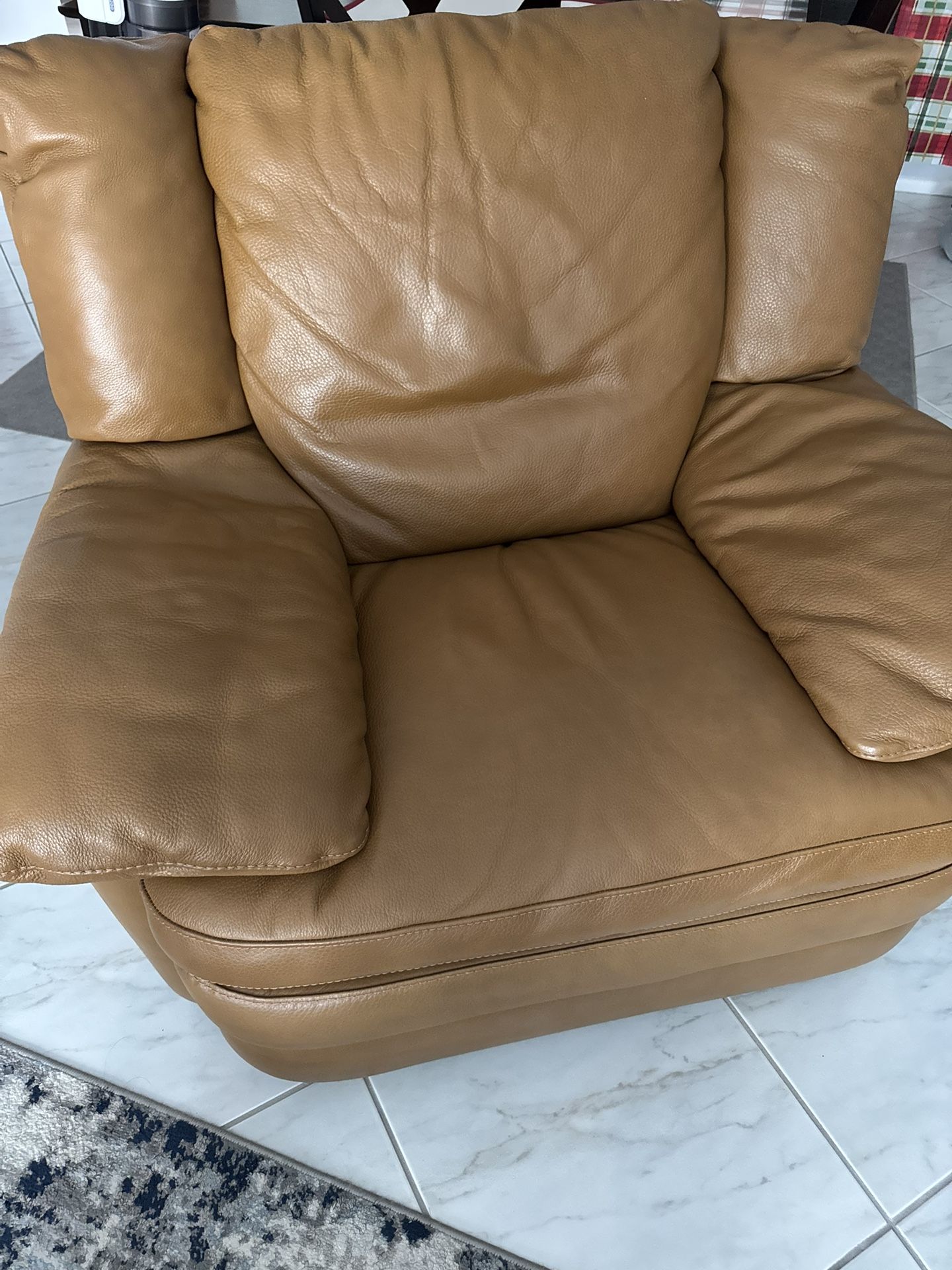 Natuzzi Leather Recliner