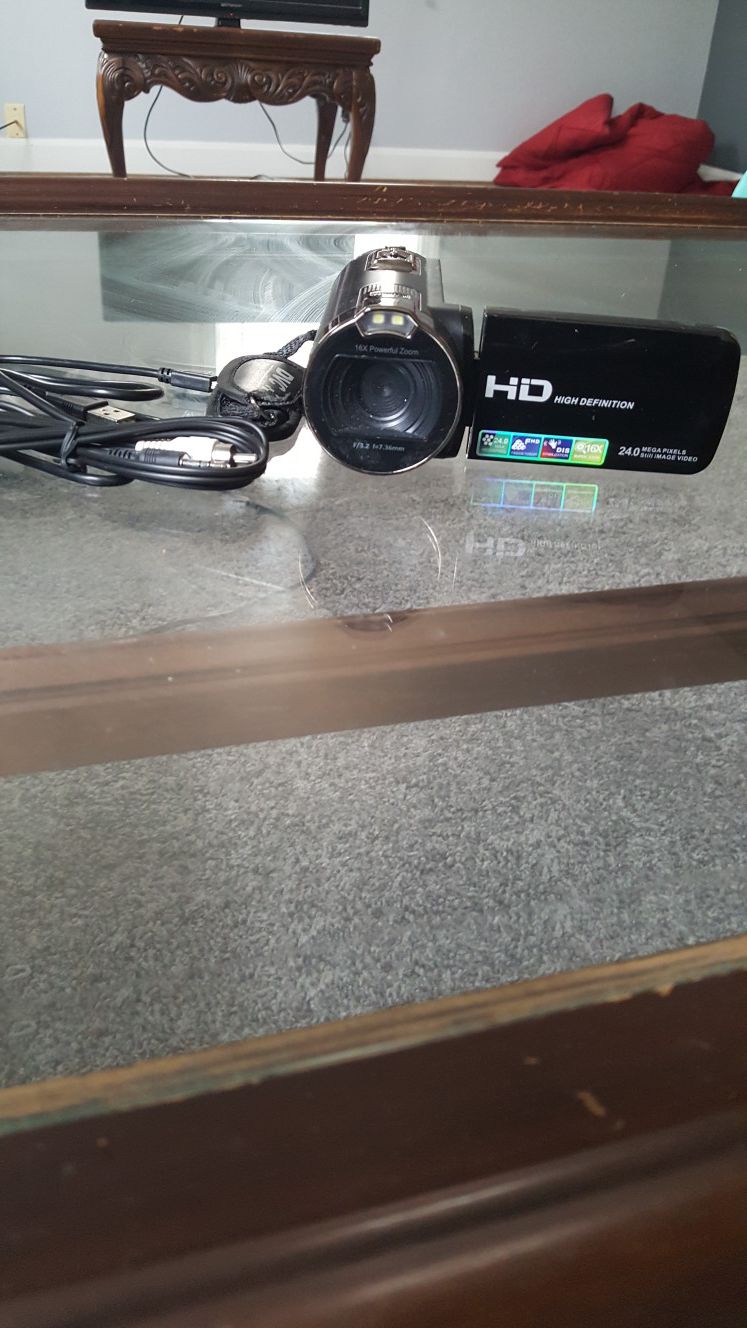 HD video camera/new/ only 40$