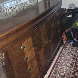 Mahogany Dresser