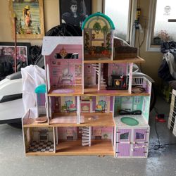 Doll House