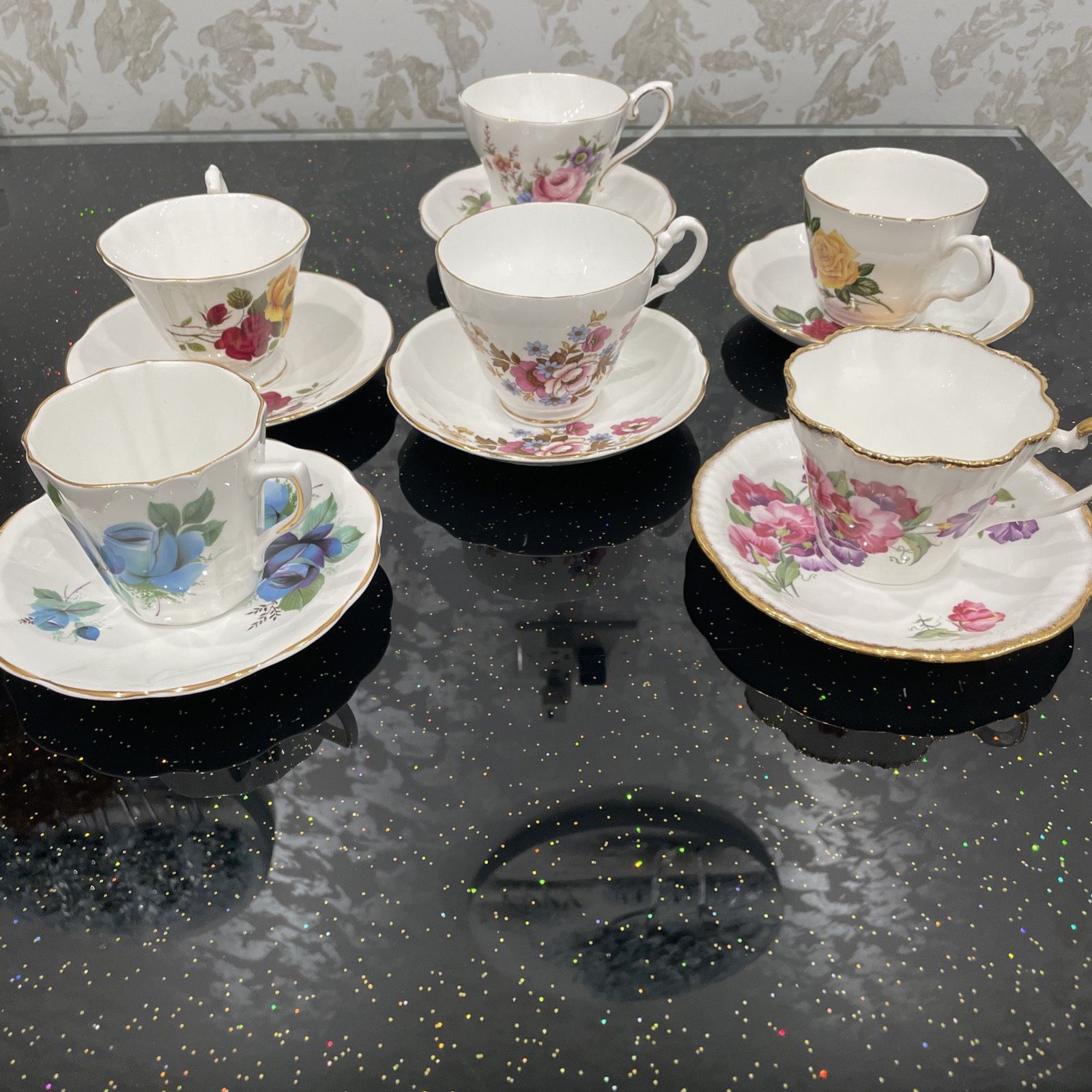 Vintage Mismatched England  Tea Cups & Saucers Mix Set of 6. Mint.