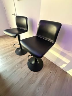 Black barstools