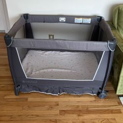 Pack And Go Playpen  (baby Trend)