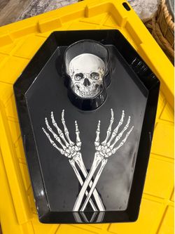 Halloween coffin dip and chip tray