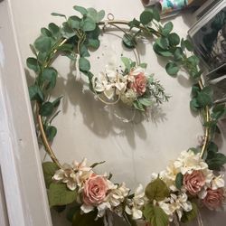 Circle decor 