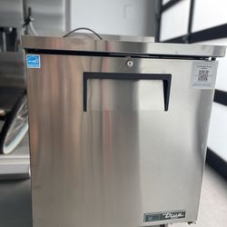 True Freezer TWT-27F-HC/ commercial freezer