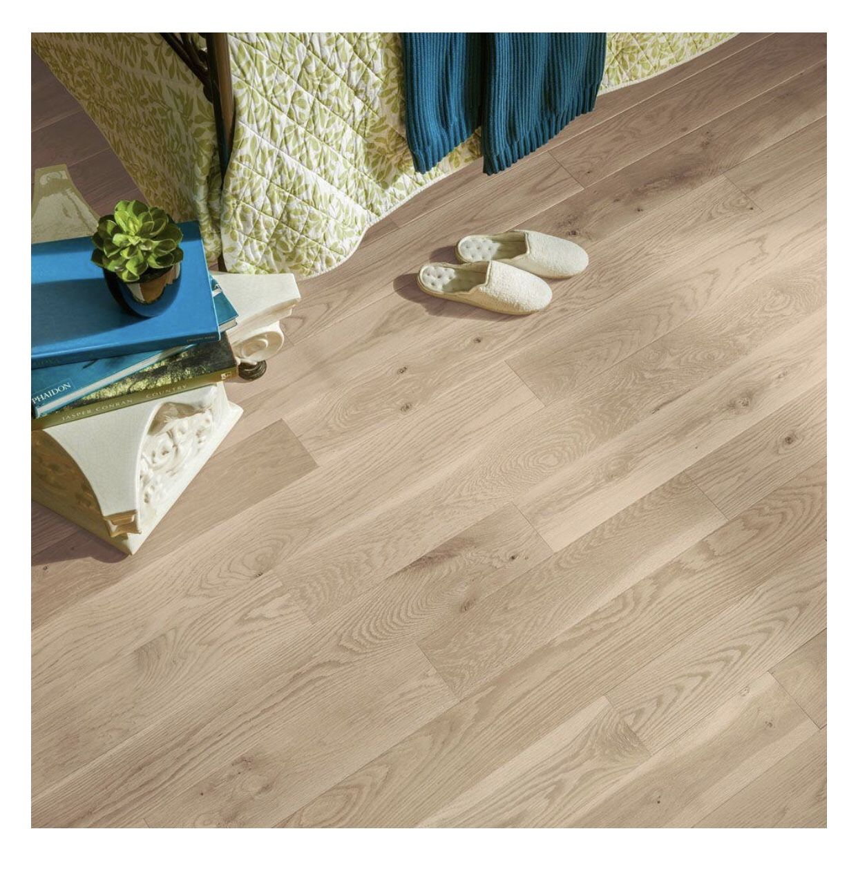 Bruce American Vintage Scraped By The Sea Oak Engineered Hardwood Flooring