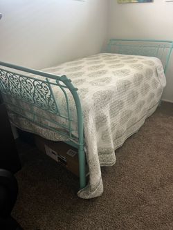 Twin Bedframe