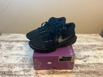 Nike LeBron Witness VIII Basketball Shoes Size 9