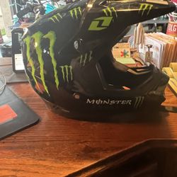 Monster Energy Gamma Helmet-One Industries