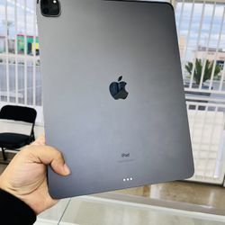 iPad Pro 5th Gen 12.9inch 128gb