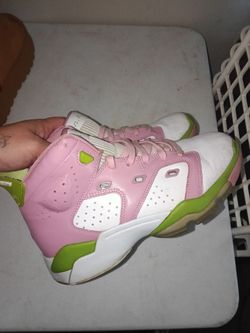 Kids shoes