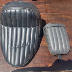 Harley Street Bob Seats