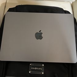 2023 Apple MacBook Air 15 8GB Memory