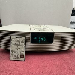 Bose AWR1-1W Wave Radio AM/FM/AUX Alarm Clock With Remote 