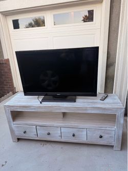 Tv stand