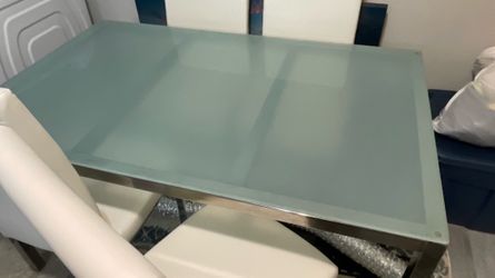 DINING TABLE (GLASS, LIME GREEN FROST)