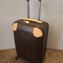 LV CARRY ON LUGGAGE