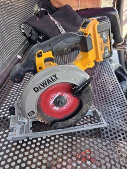 Dewalt cordless circular saw