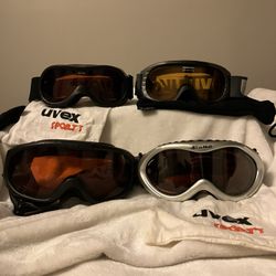 4 Pairs ski goggles 