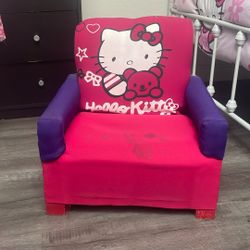 Hello Kitty Chair