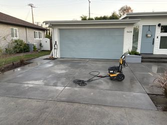 Pressure Washer
