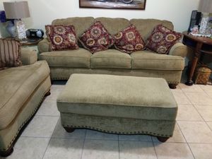 New And Used Ottoman Chair For Sale In Brownsville Tx Offerup