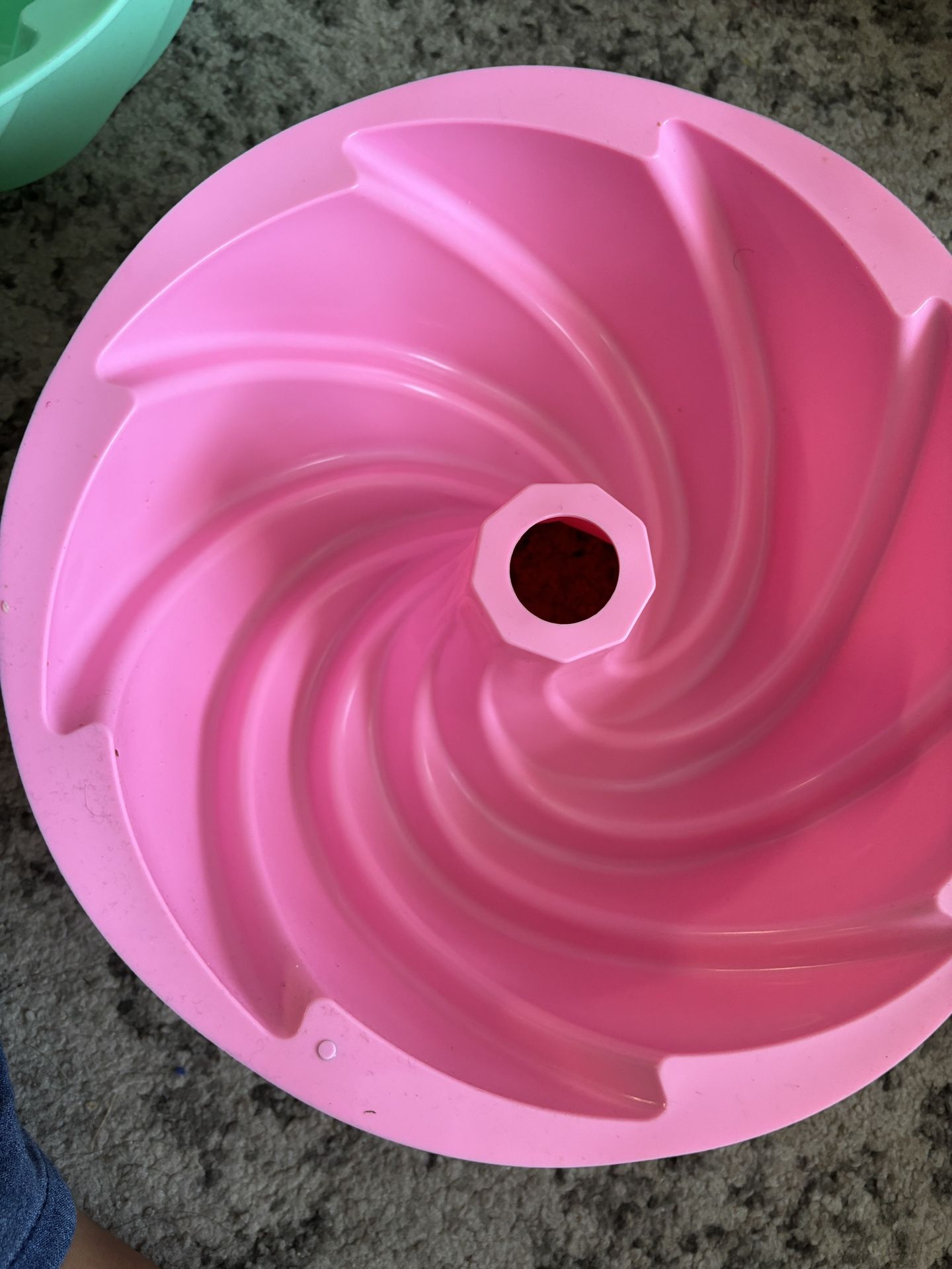 Silicon Baking Molds 2 For $ 5