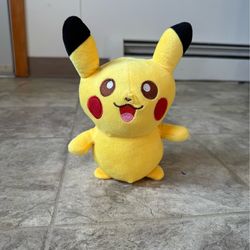 Pokémon Pikachu Plush