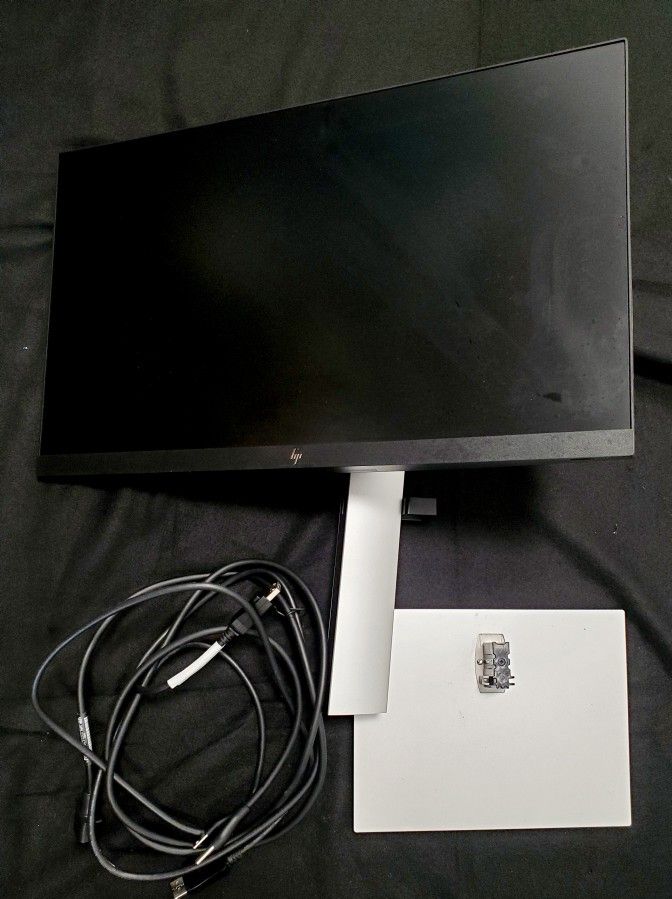 HP Monitor E22-G5 In Box Like New 22" Screen 