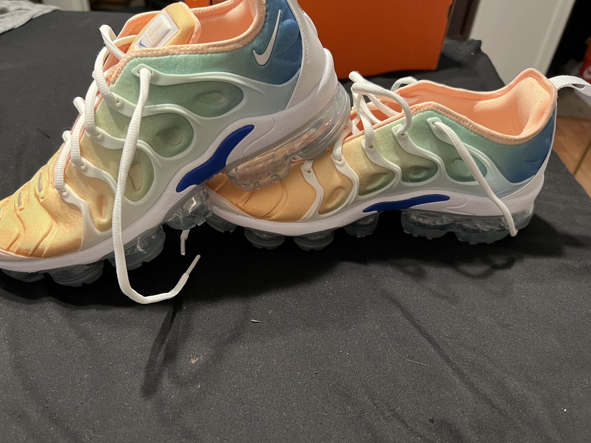 Womens Nike Vapormax Size 9 Brand new