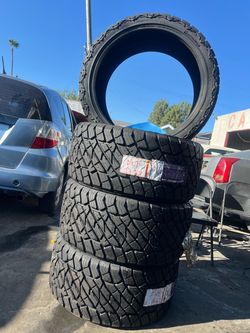 4 NEW Predator 33x13.50R24 LT Installation Included