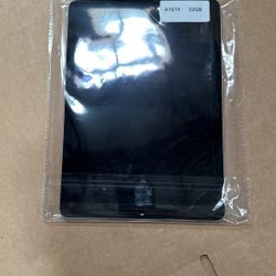 iPad Pro 1st. A1674 Gray 32G. 128G Unblocked