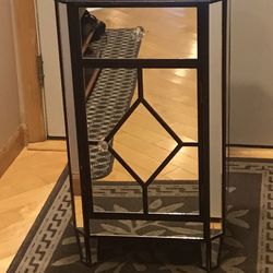 Mirrored Cabinet 