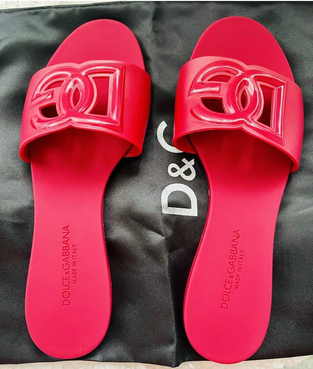 NWTDolce & Gabbana Dg Logo Jelly Sandal Red Women's 37With Dust Bag