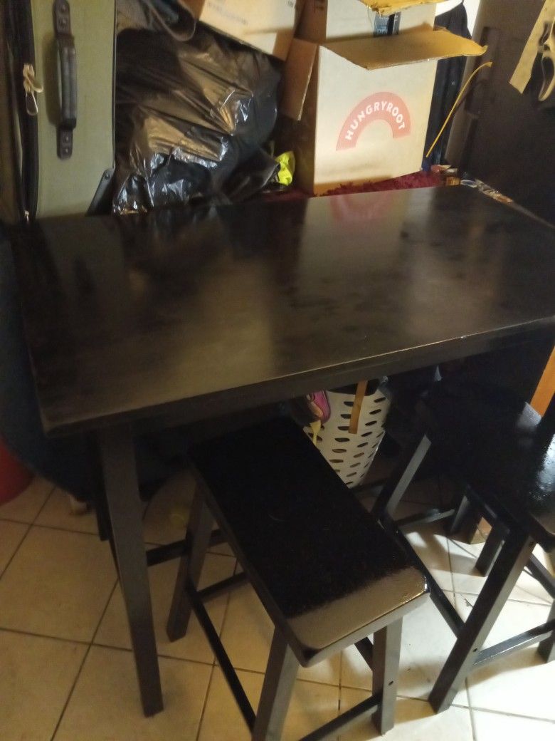 Tablew/2bar Stoolz
