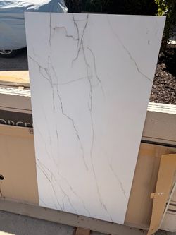 24x48 Marble Look Porcelain Tile – 132 Sq Ft