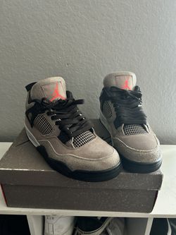Jordan 4 Taupe Haze