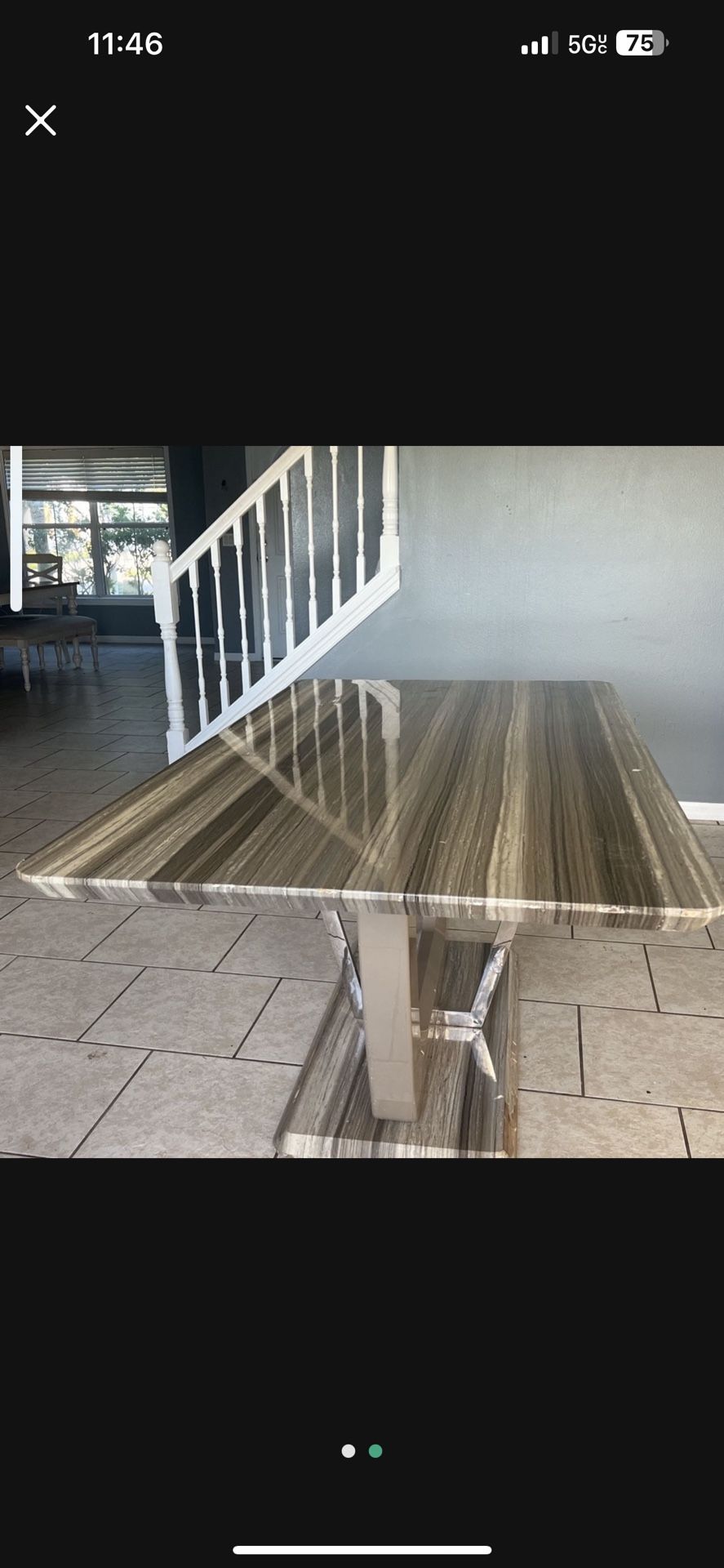 Dining room table