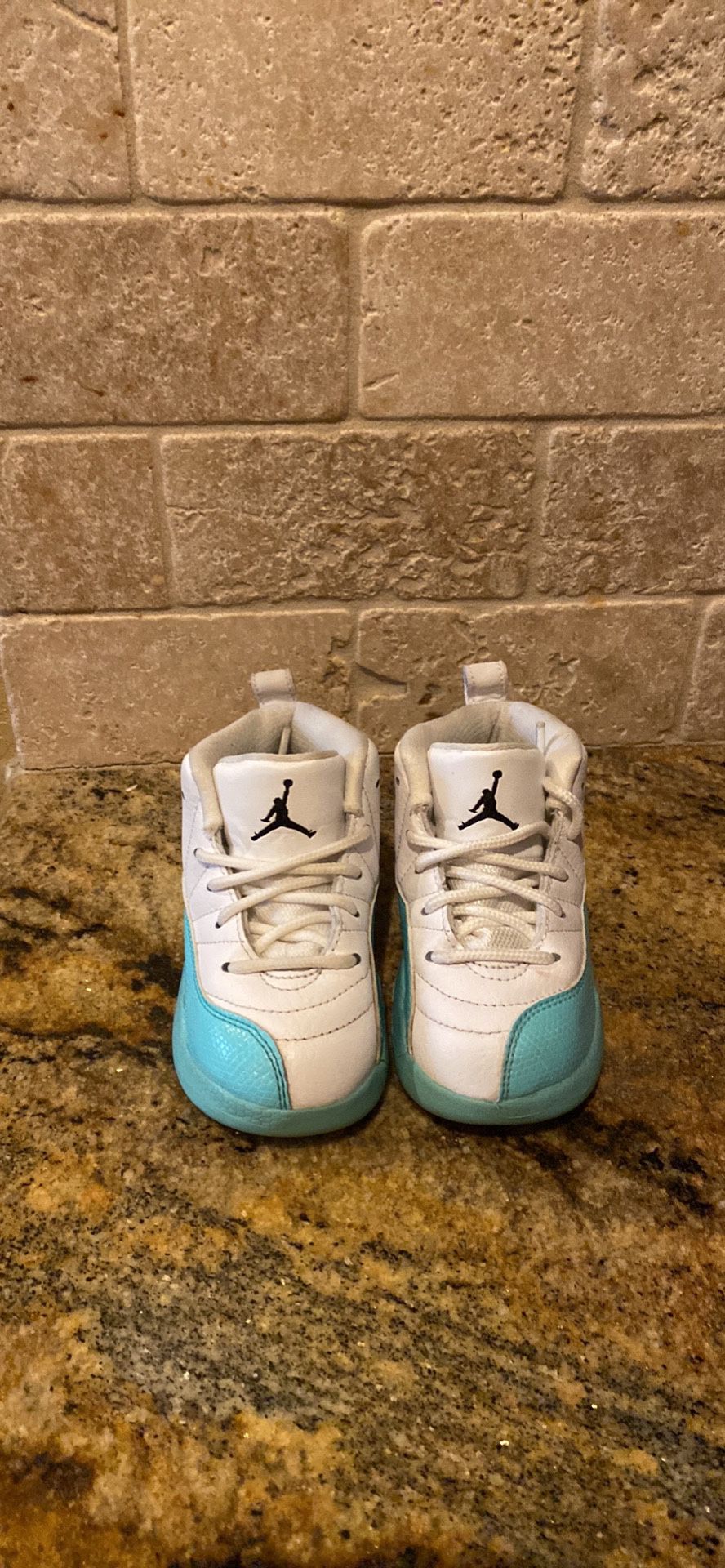 Infant Size 7c Teal And White Nike Air Jordan