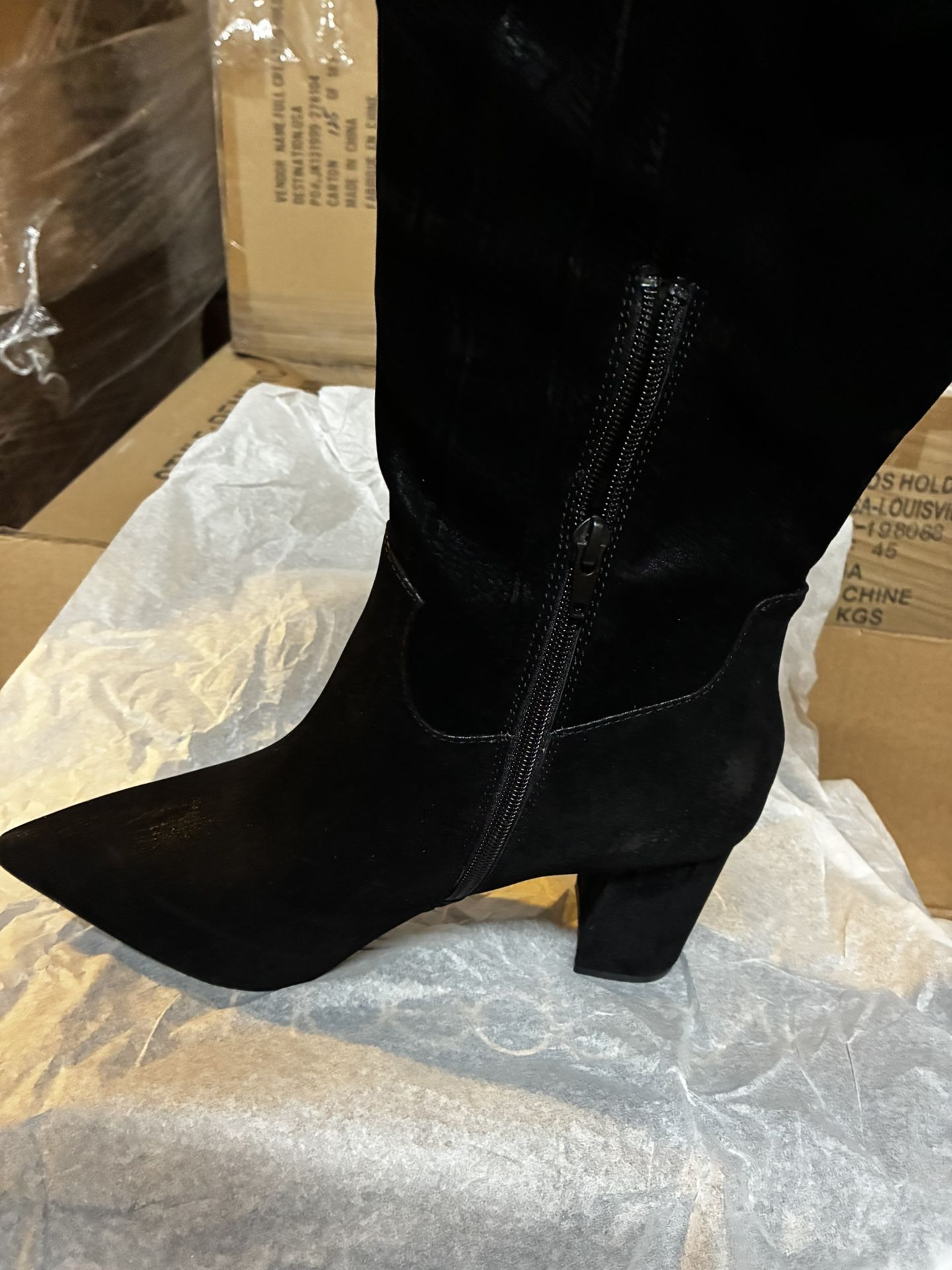 Thigh High Boot Black Caviar Size 10/6ct