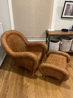Pottery barn wicker indoor outdoor chair