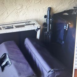 Full Dj Équipement Set  The Matrix And B-52